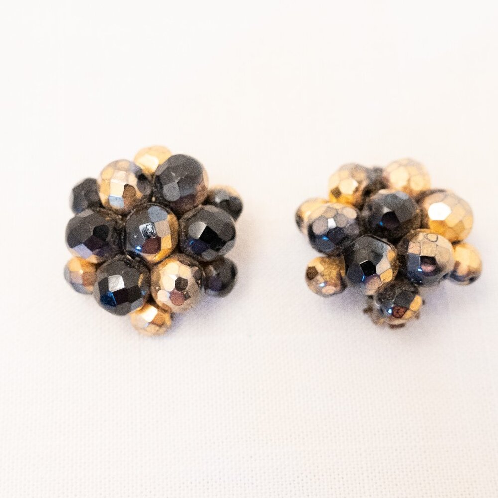 Mid-Century Black and Gold Iridescent Bead Clip-On Earrings, 1950s, Non-pierced